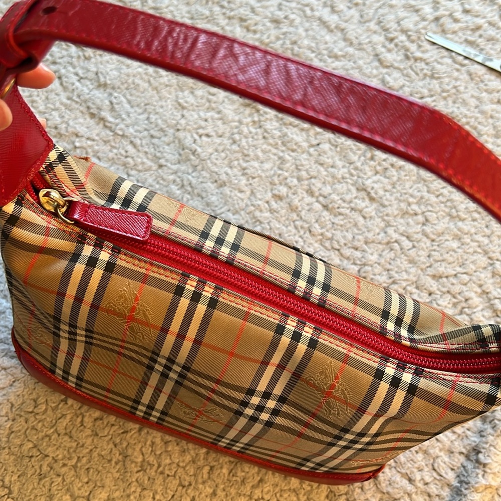 Burberry Canvas Nova Check Shoulder Bag - Picture 10 of 16